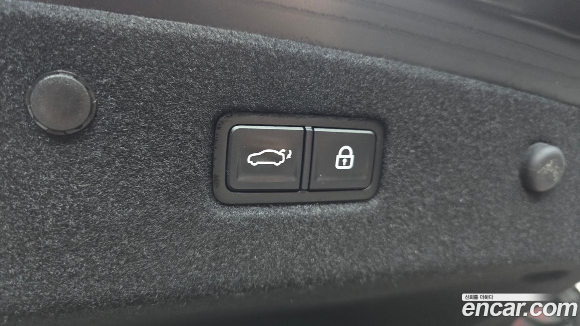 Kia K8 2023