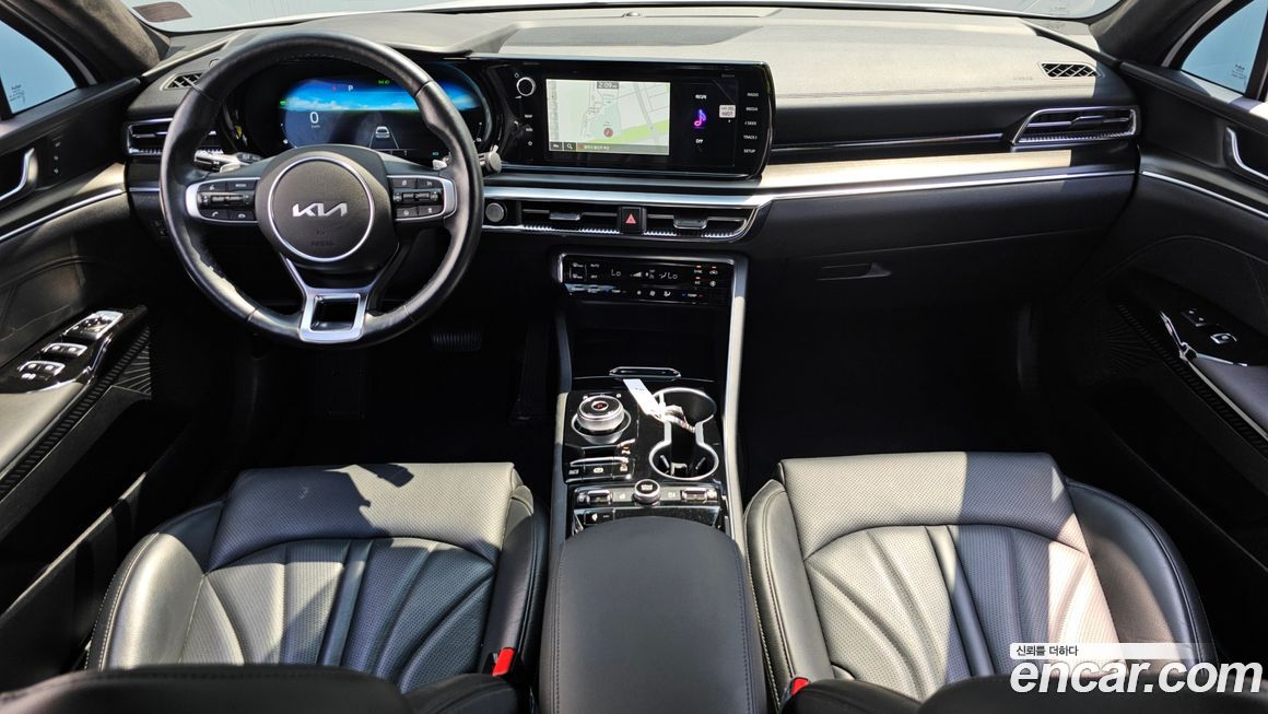 Kia K5 2023