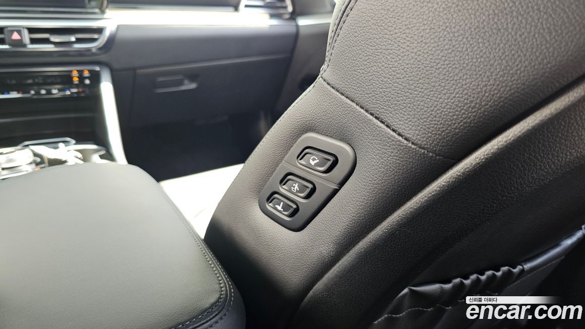 Kia K5 2023