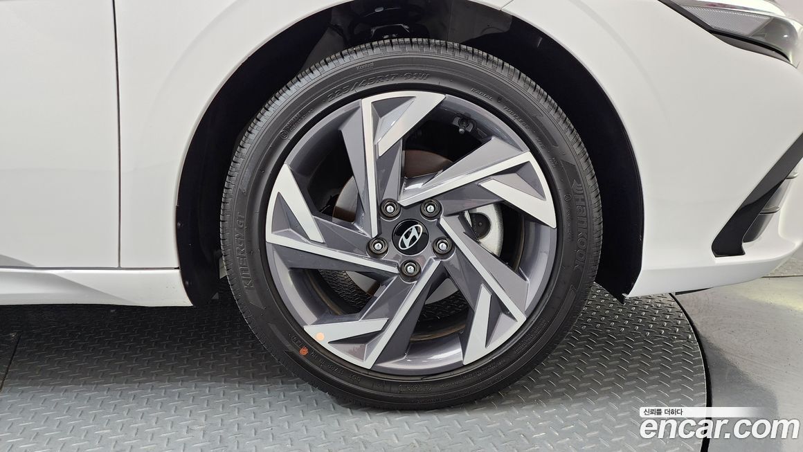 Hyundai AVANTE 2026