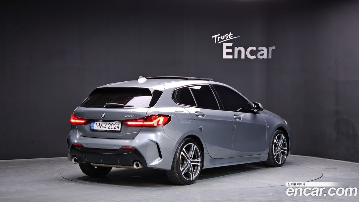 BMW 1-Series 2022