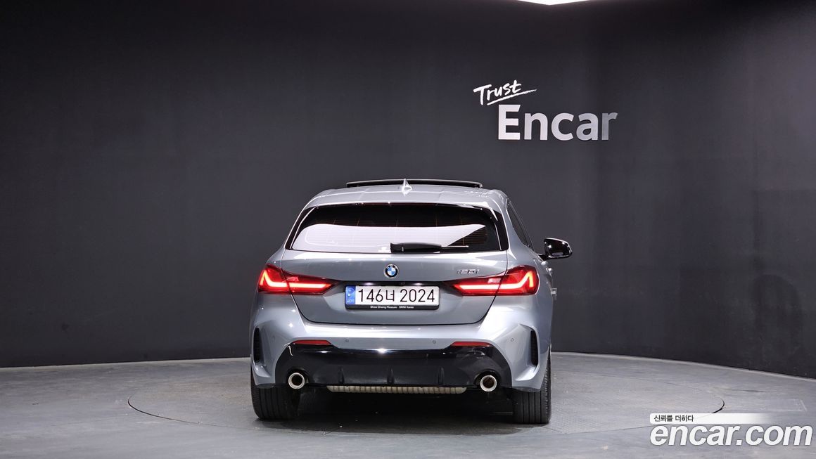 BMW 1-Series 2022