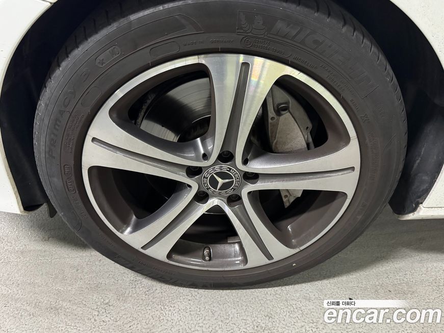 Mercedes-Benz E-Class 2019