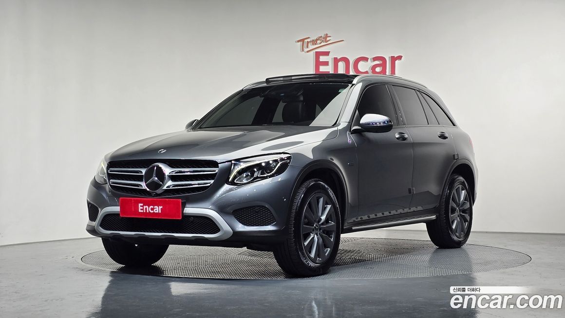 Mercedes-Benz GLC-Class 2019
