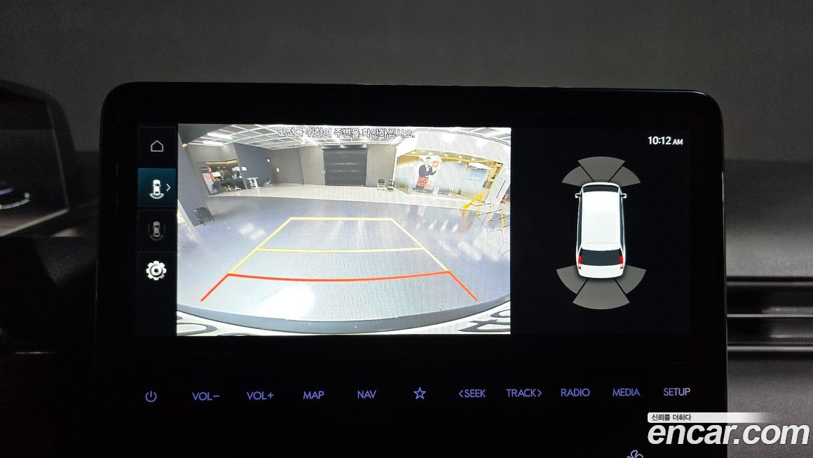 Hyundai Staria 2025