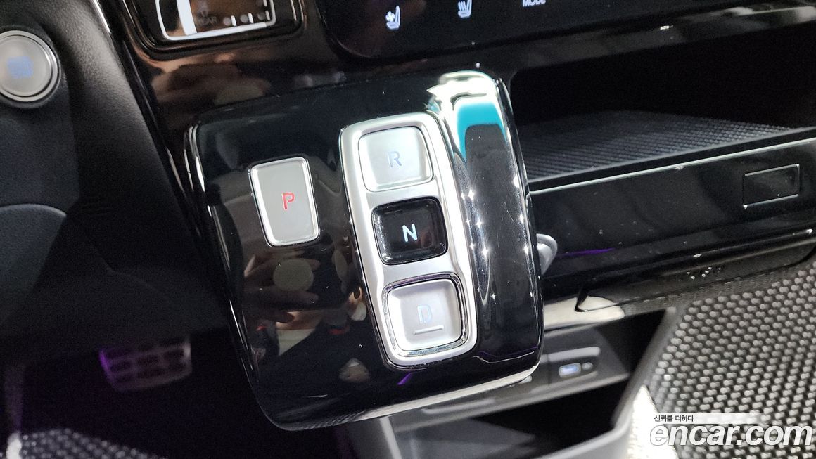 Hyundai Staria 2023