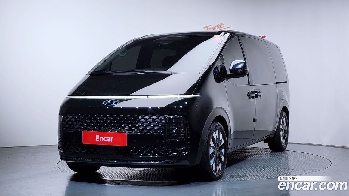 Hyundai Staria 2023