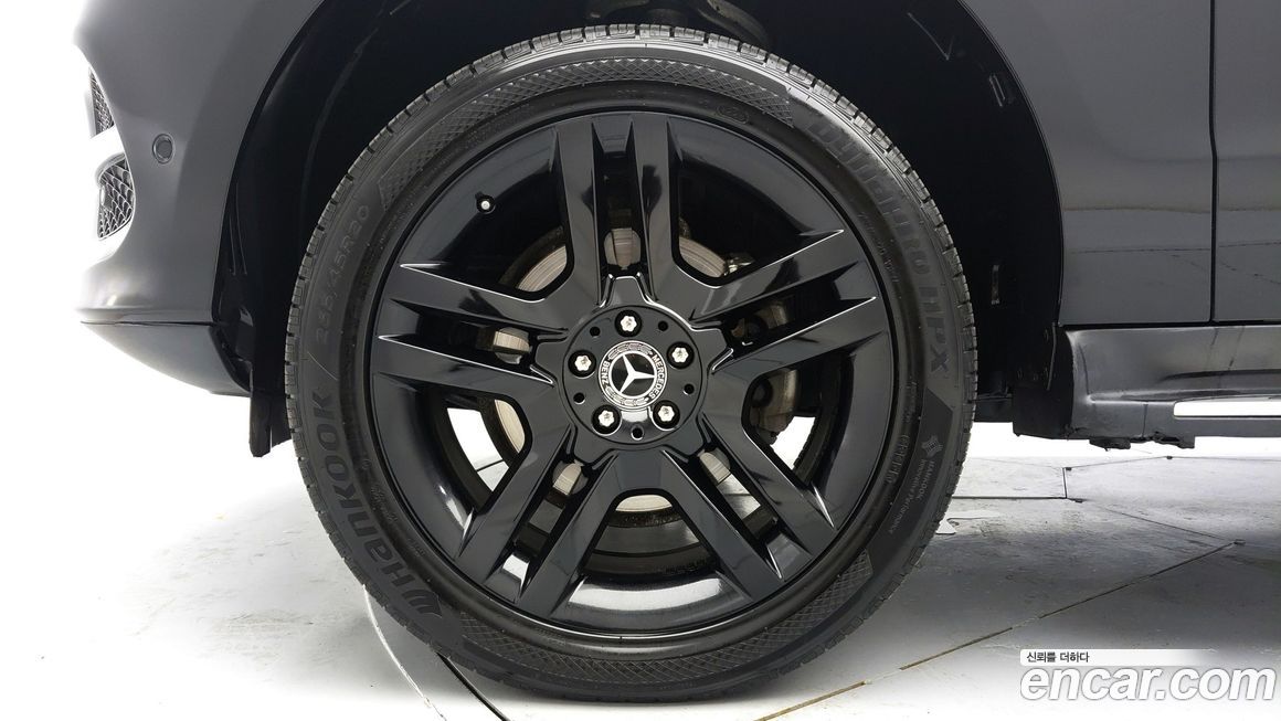 Mercedes-Benz GLE-Class 2018