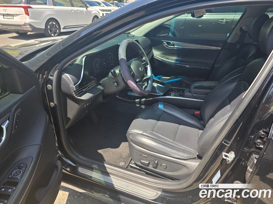 Hyundai Grandeur 2020