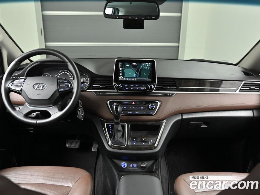 Hyundai Starex 2020