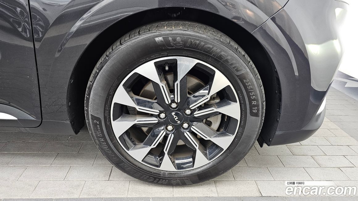 Kia Canival 2021