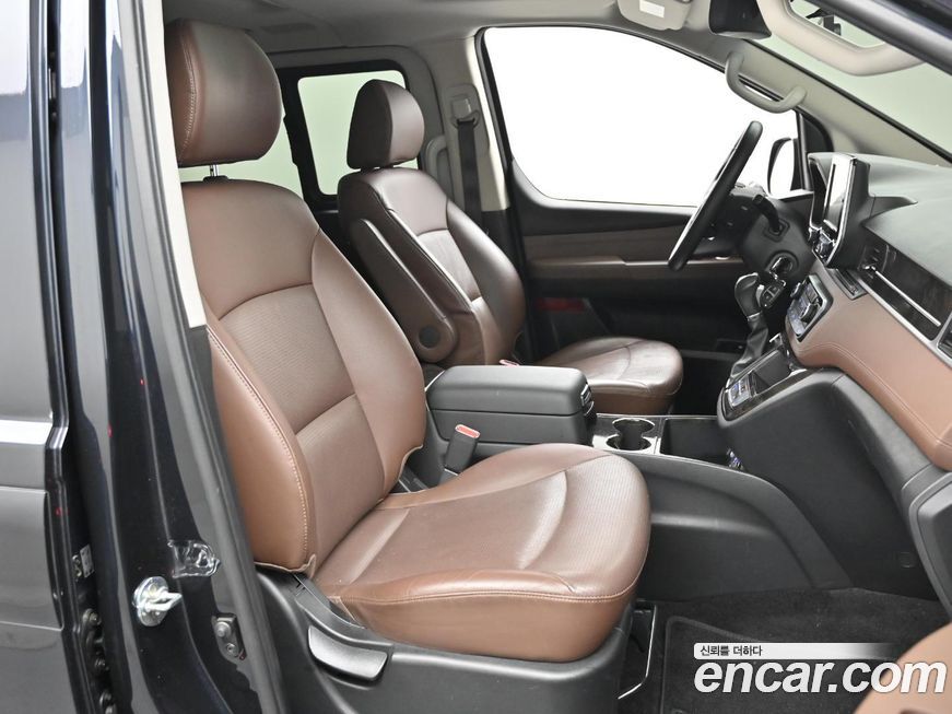 Hyundai Starex 2020