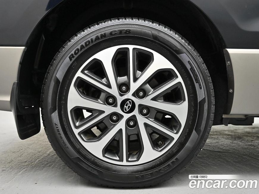Hyundai Starex 2020