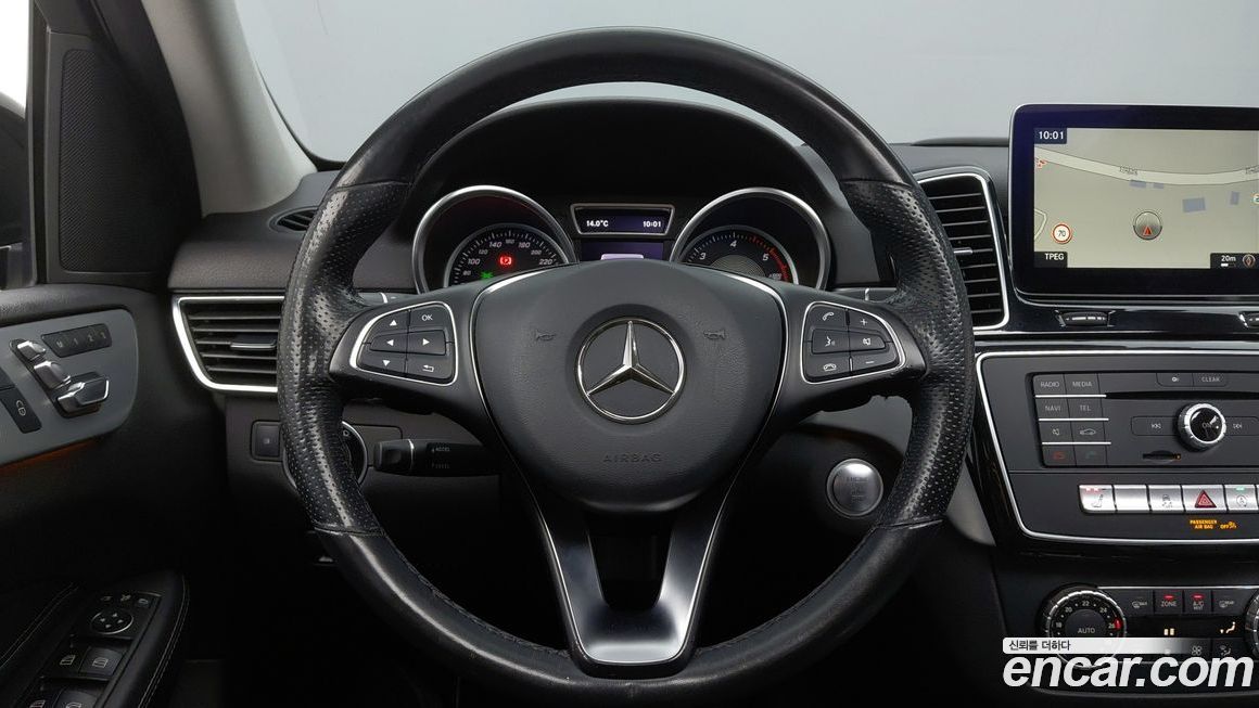 Mercedes-Benz GLE-Class 2018