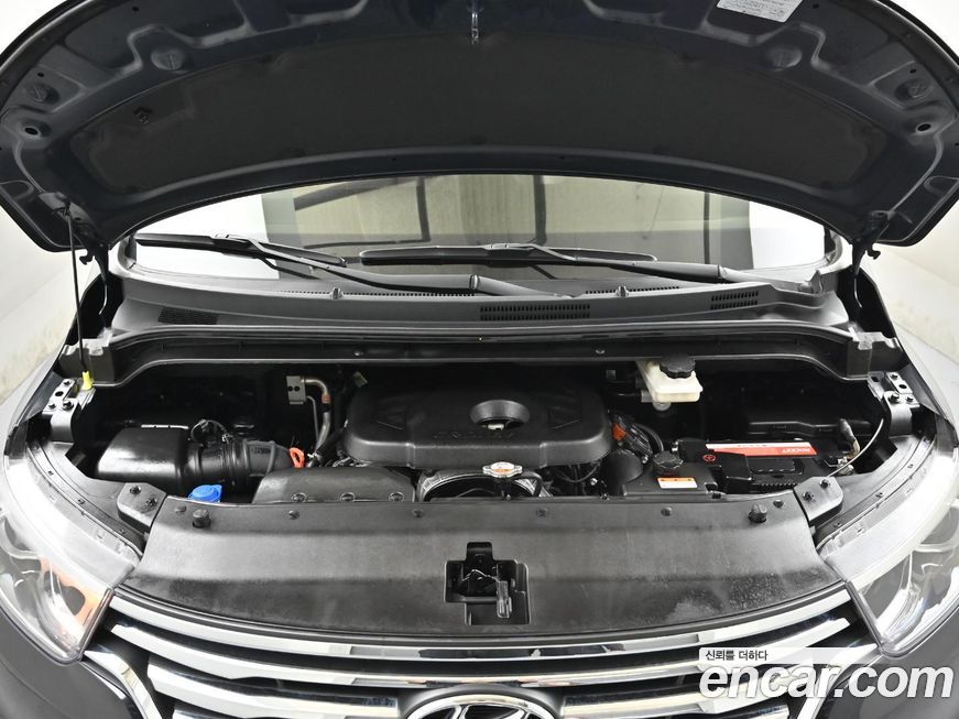 Hyundai Starex 2020
