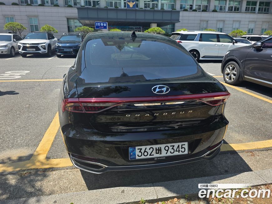 Hyundai Grandeur 2020