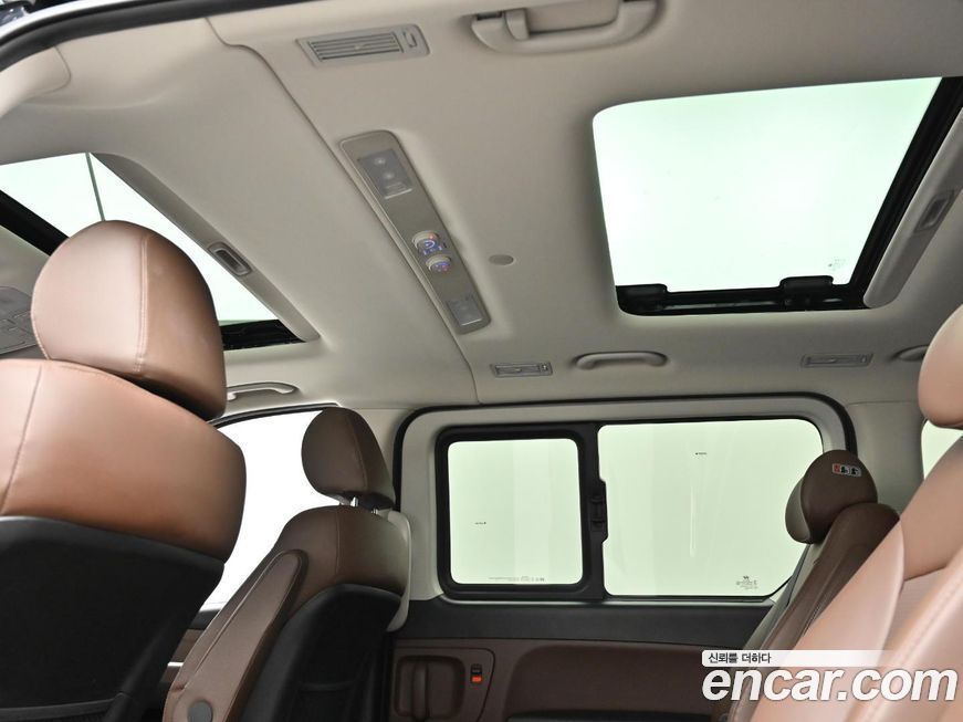 Hyundai Starex 2020