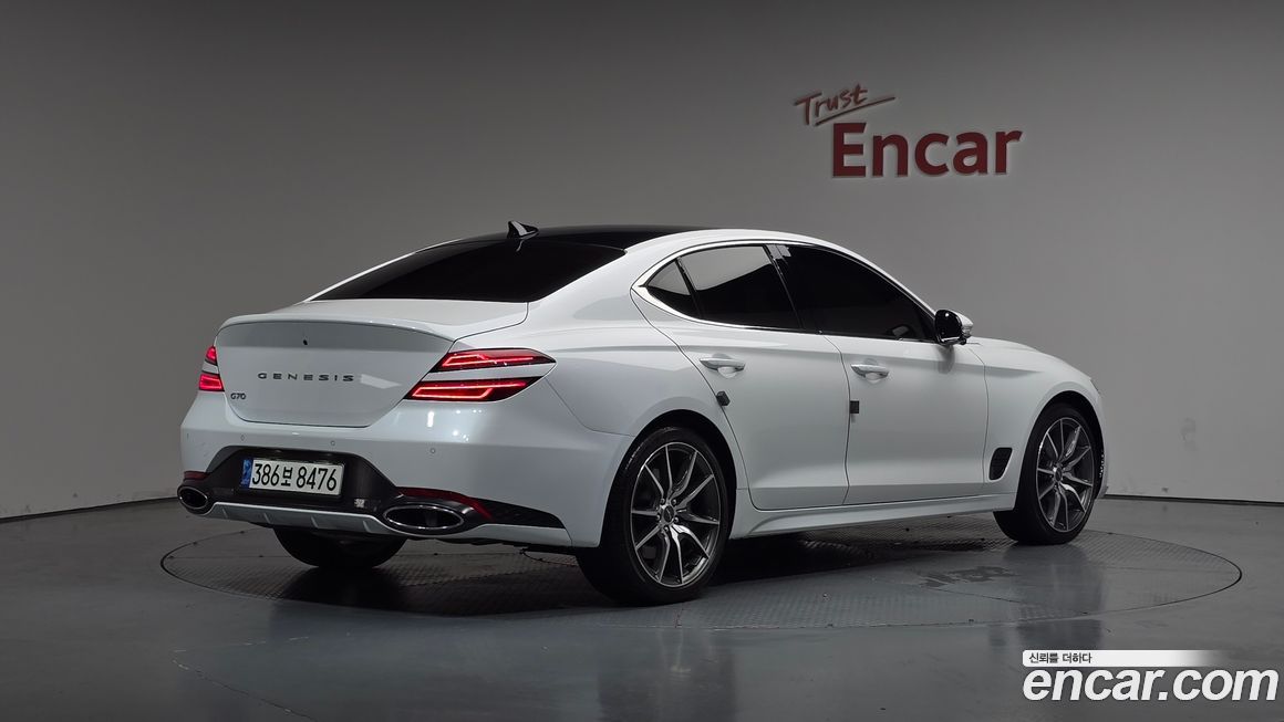 Genesis G70 2021