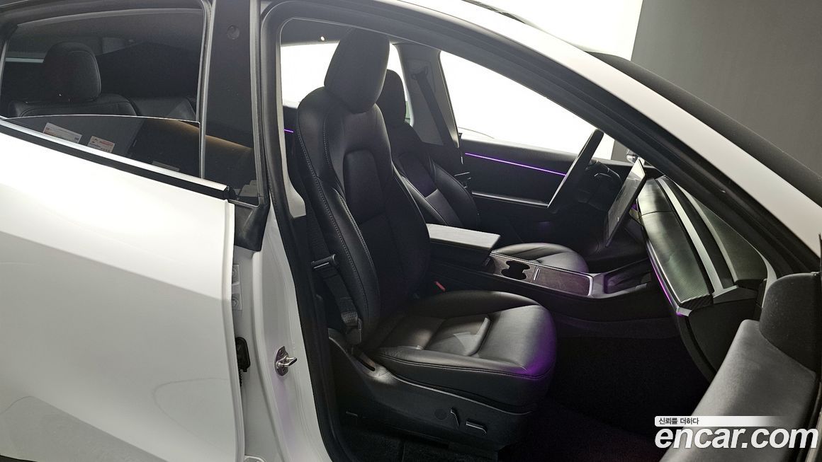 Tesla Model Y 2021