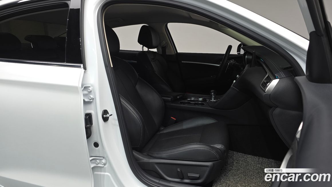 Genesis G70 2021
