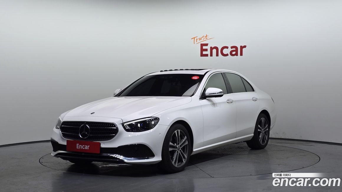 Mercedes-Benz E-Class 2021