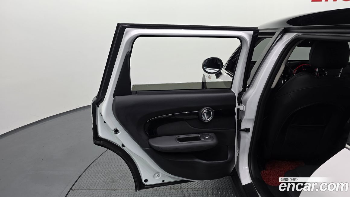 Mini Clubman 2024