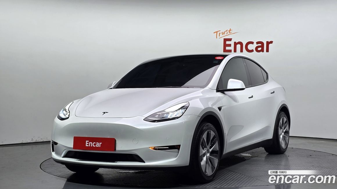 Tesla Model Y 2021