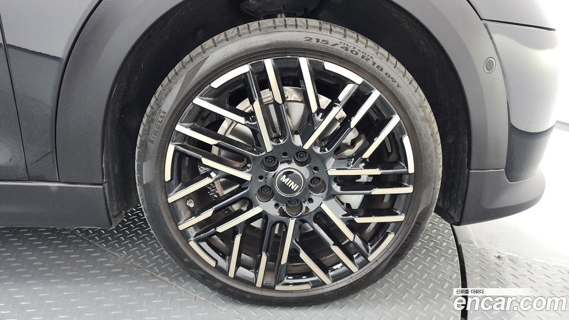 Mini Cooper 2025