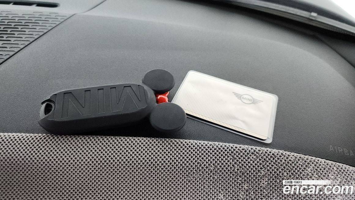 Mini Cooper 2025
