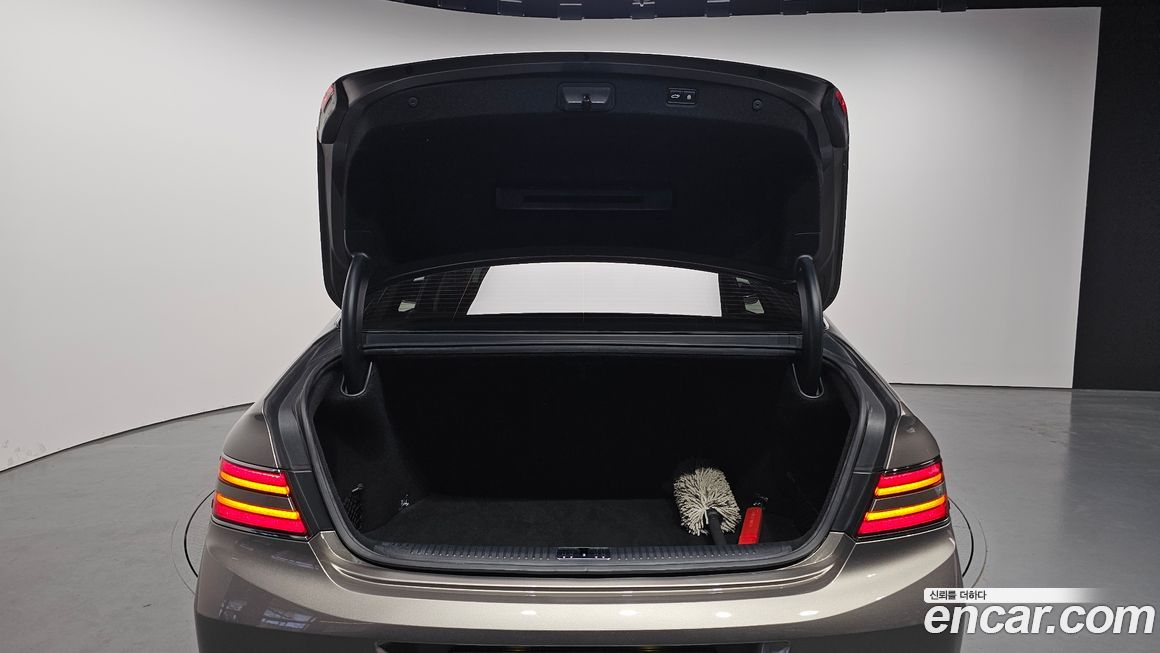 Genesis G90 2019