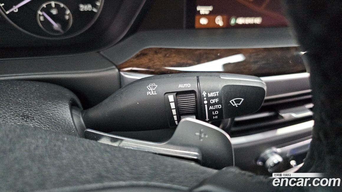 Genesis G90 2019