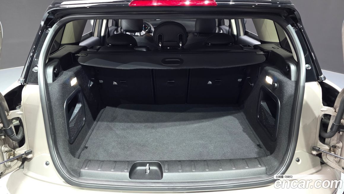 Mini Clubman 2024
