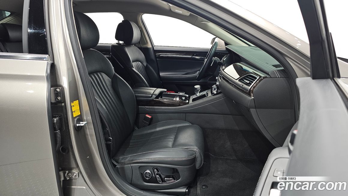 Genesis G90 2019
