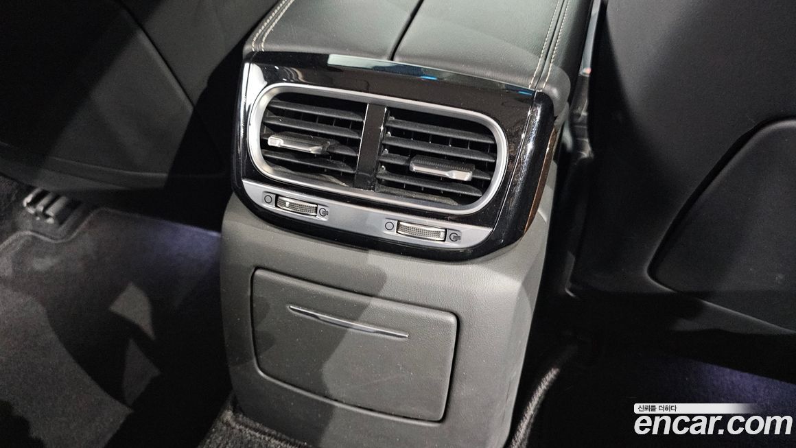 Genesis G90 2019