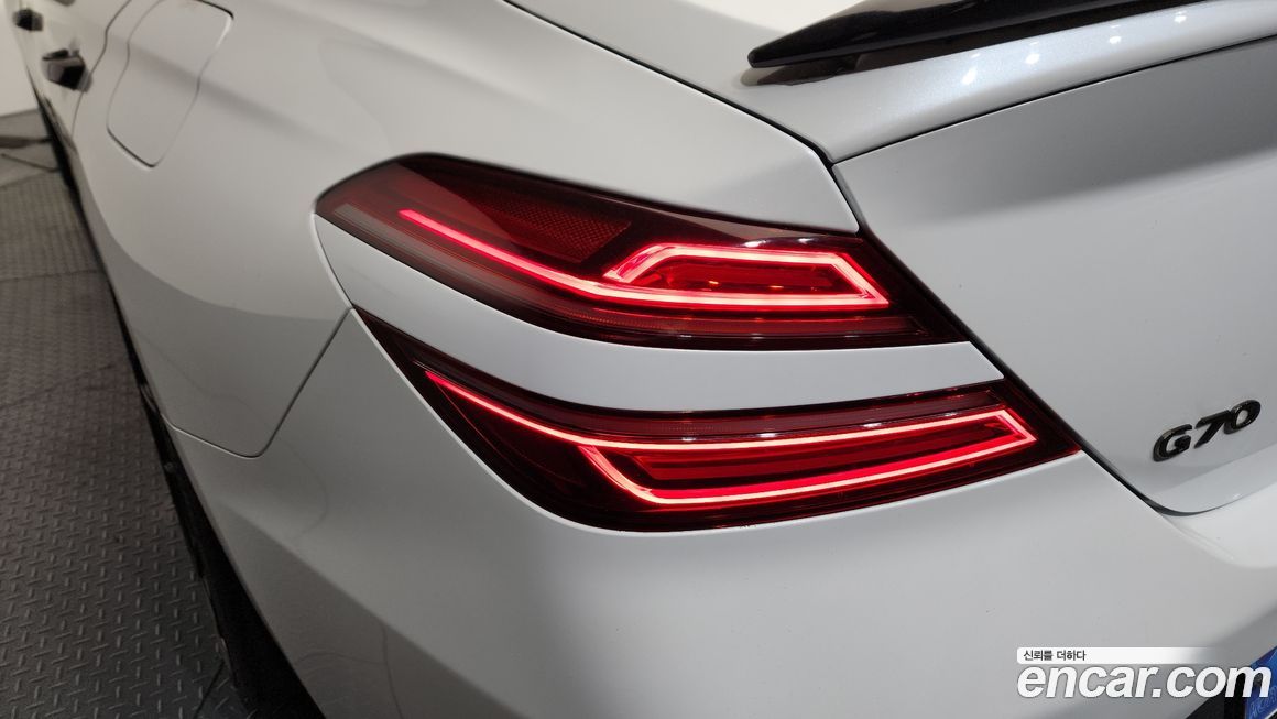 Genesis G70 2021