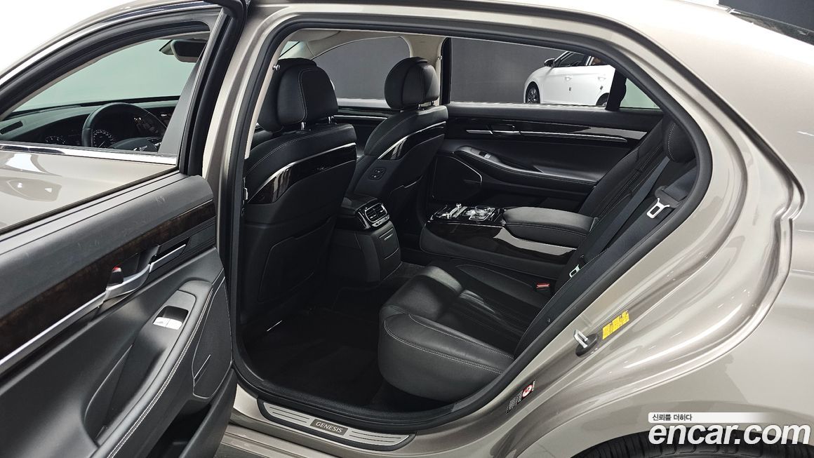 Genesis G90 2019