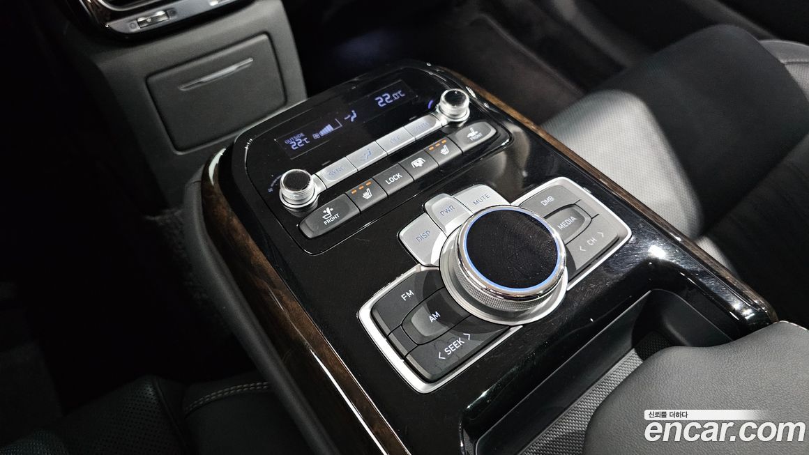 Genesis G90 2019
