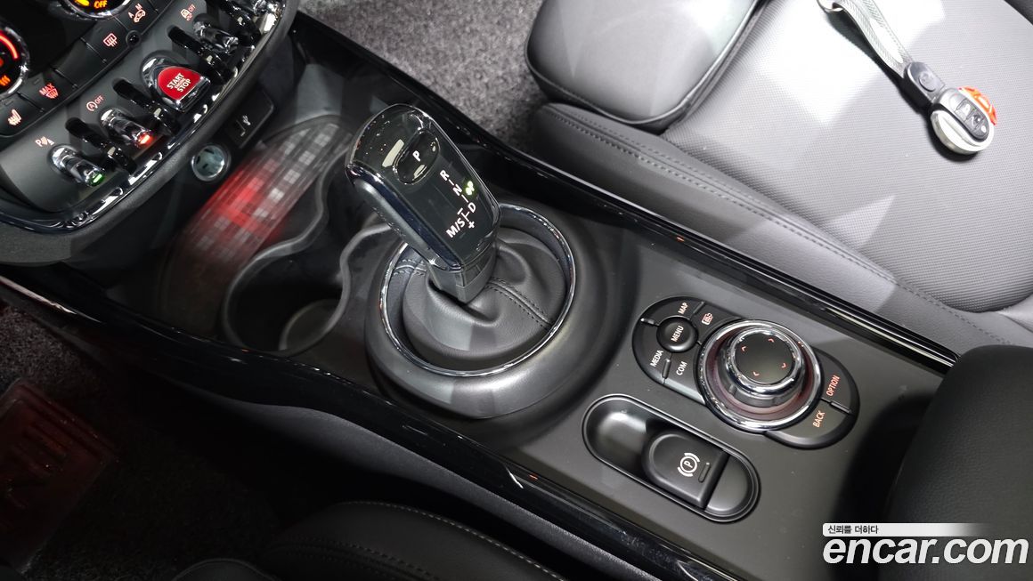 Mini Clubman 2024
