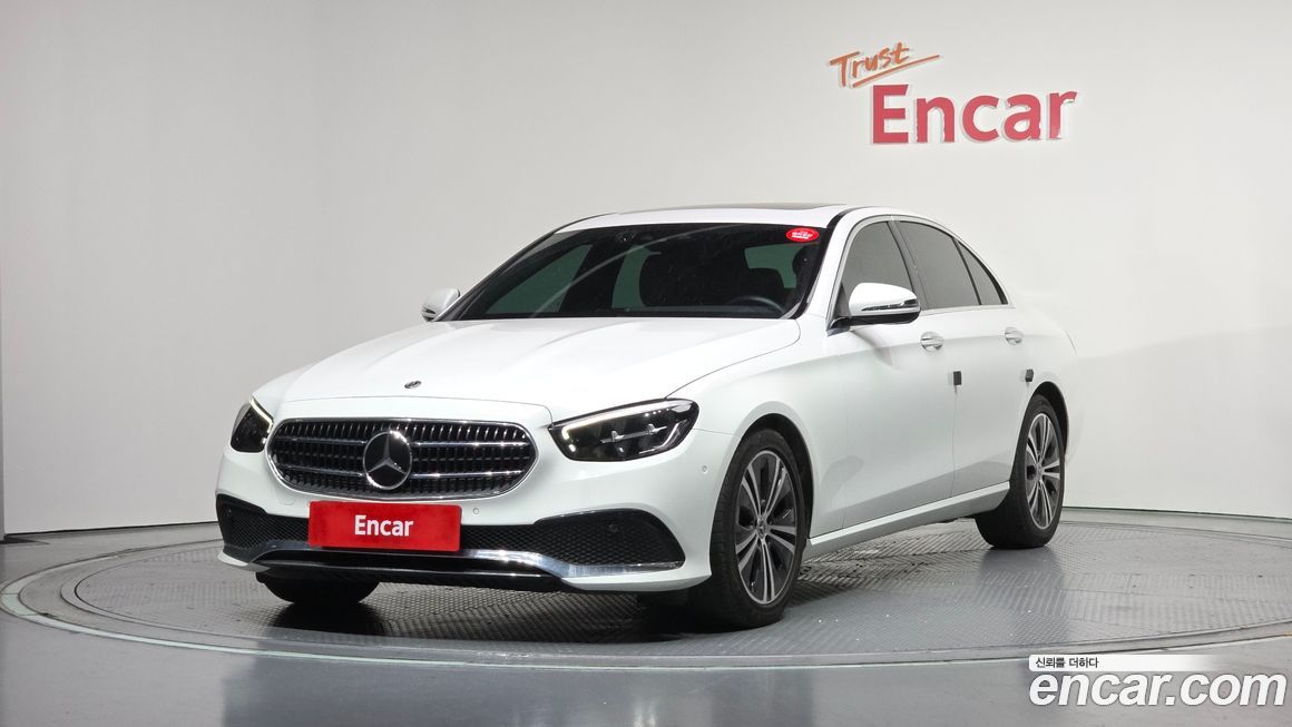 Mercedes-Benz E-Class 2021