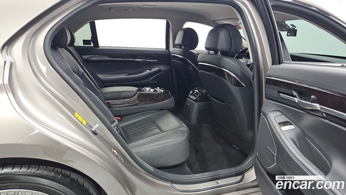 Genesis G90 2019