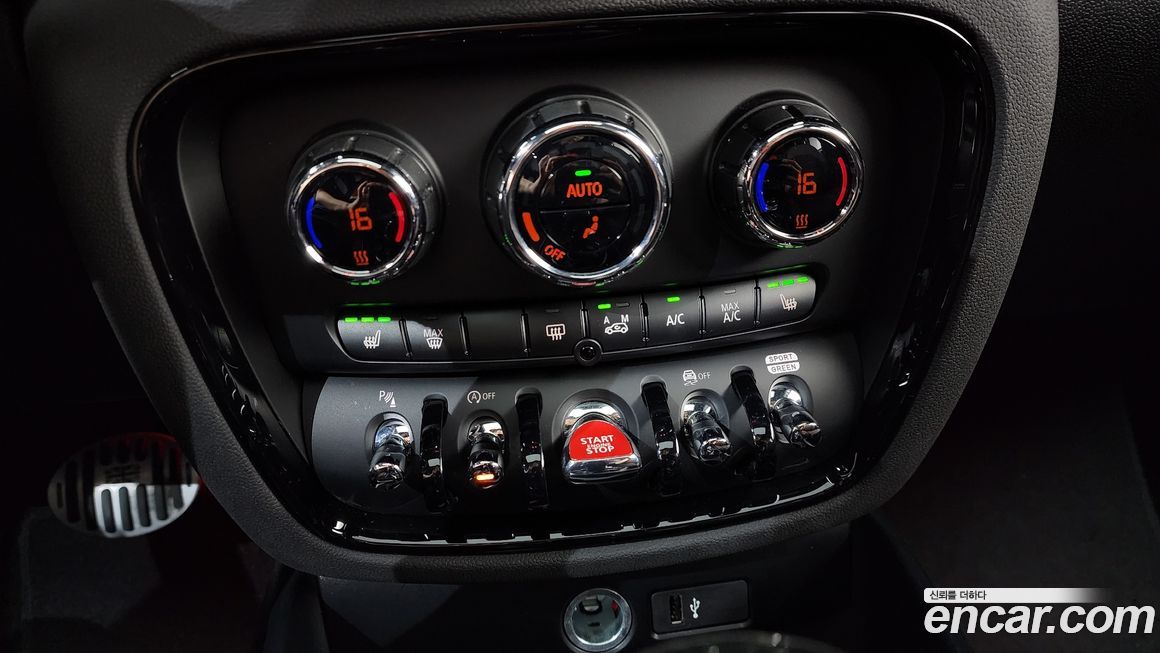 Mini Clubman 2024