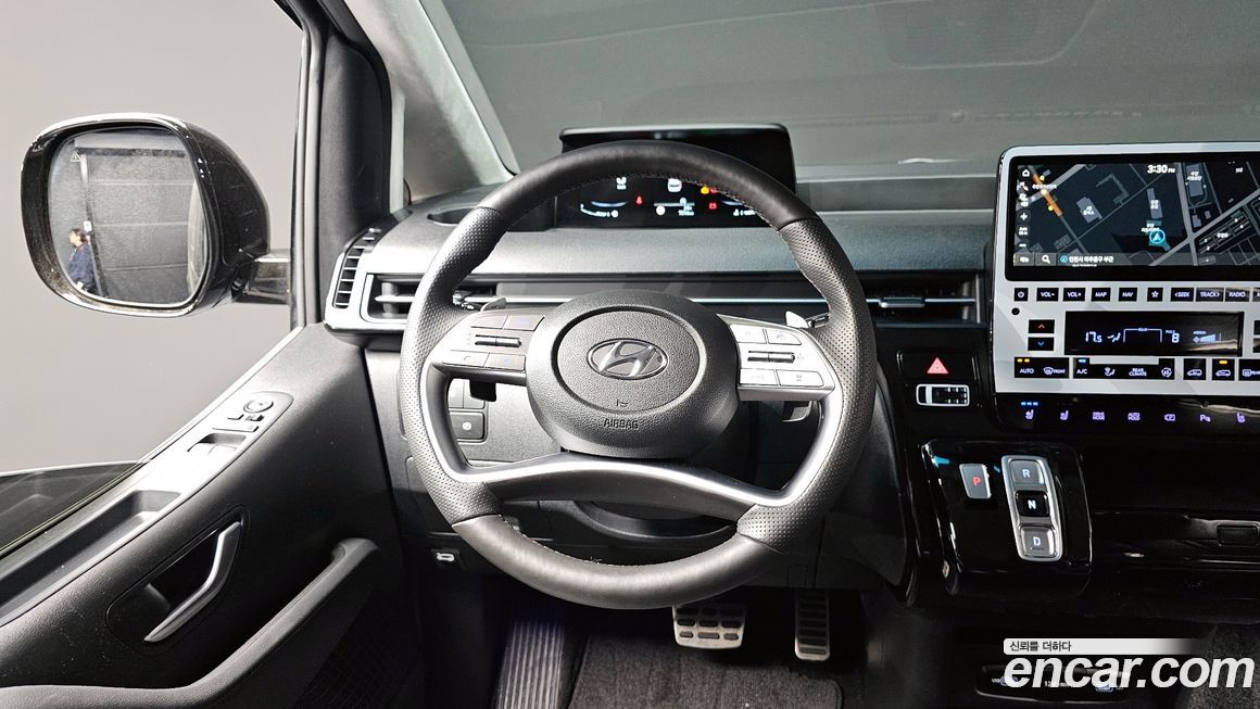 Hyundai Staria 2023