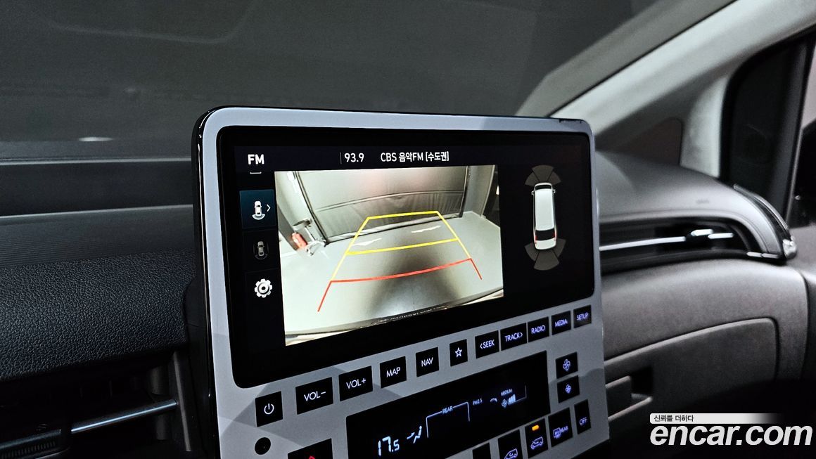 Hyundai Staria 2023