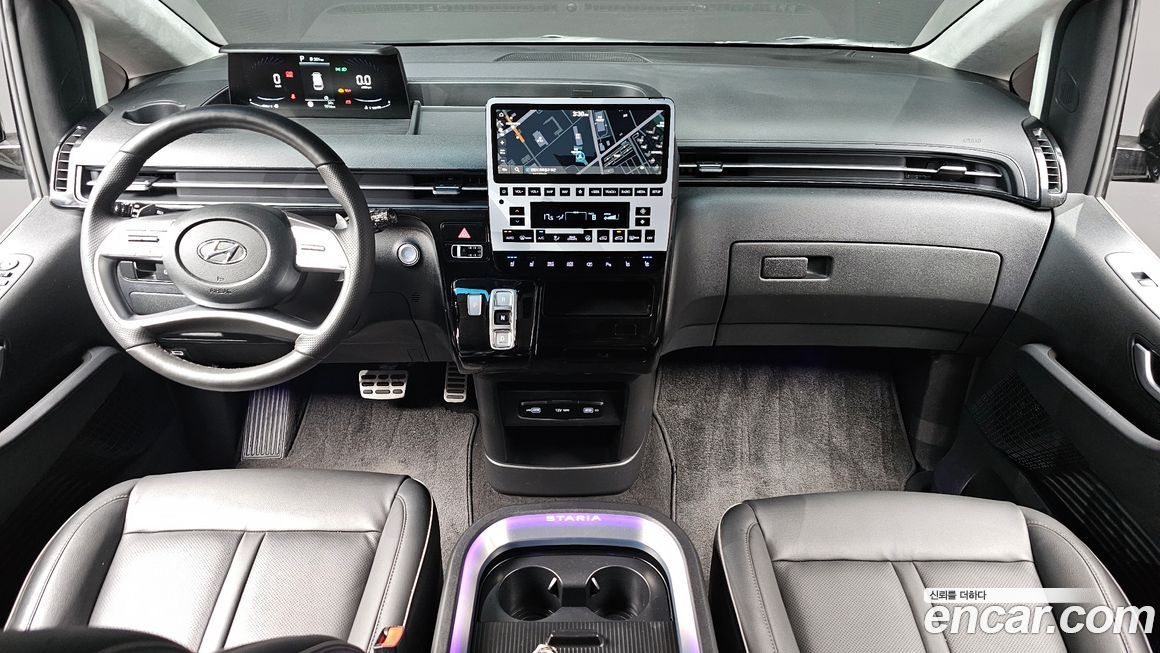 Hyundai Staria 2023
