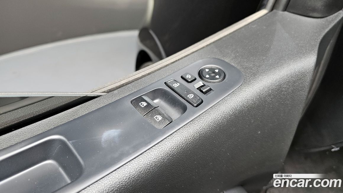 Hyundai Staria 2023