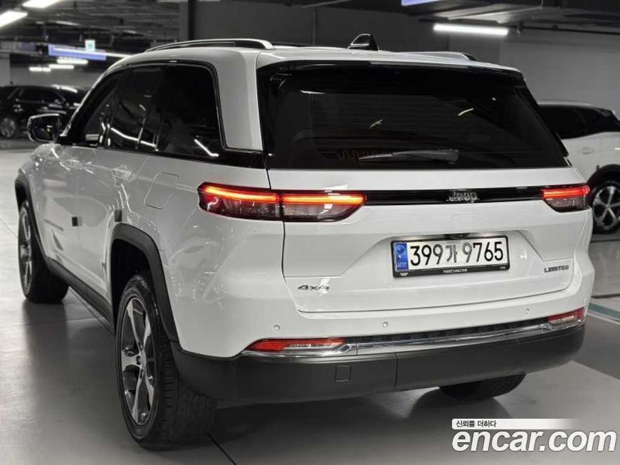 Jeep Cherokee 2023