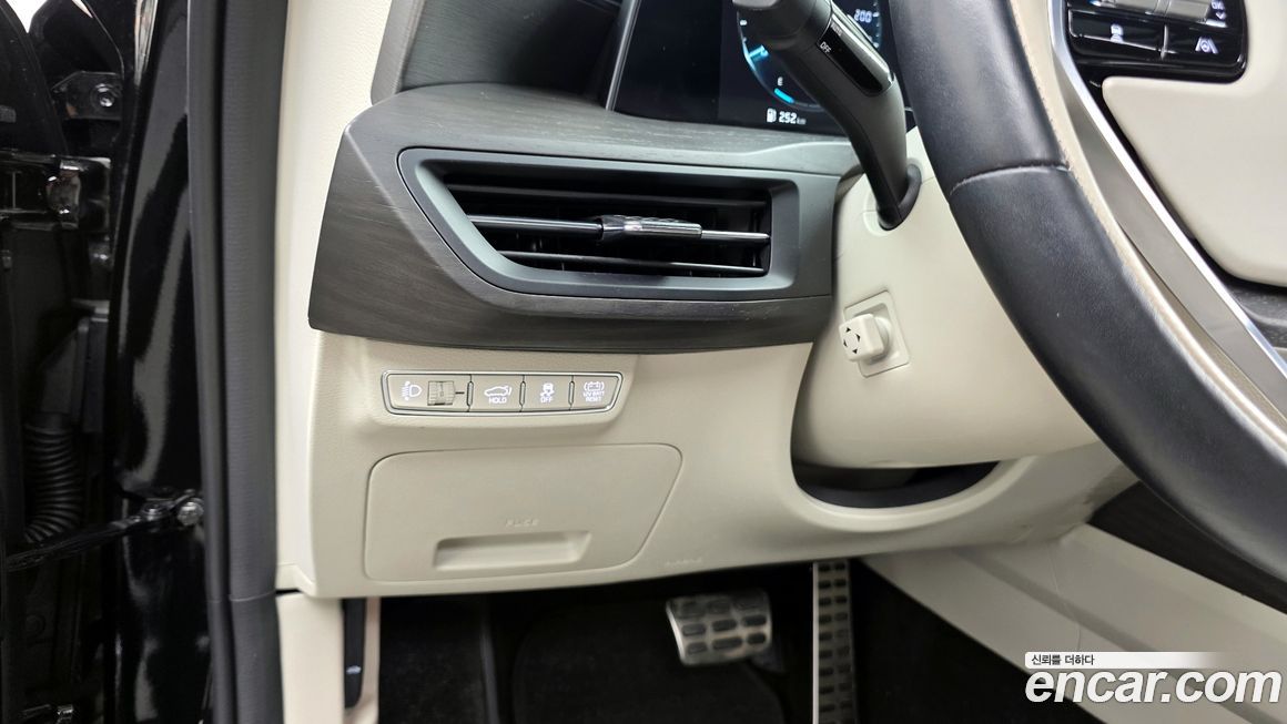 Kia K8 2023