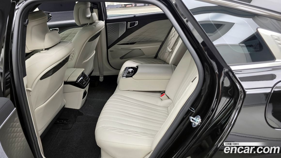 Kia K8 2023