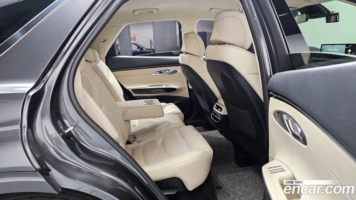 Genesis GV70 2021