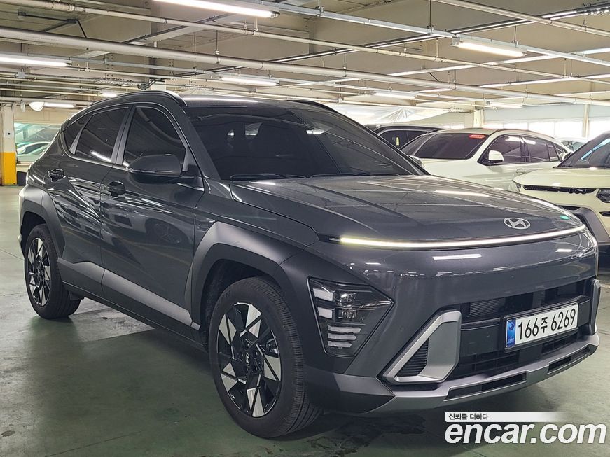 Hyundai Kona 2025